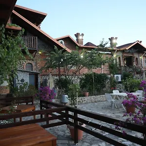Keshtjella Syni Zi - Bujtine Hotel Shëngjin