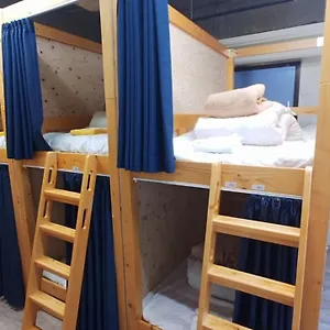 Bee-hive Sugamo - Male Only Auberge de jeunesse