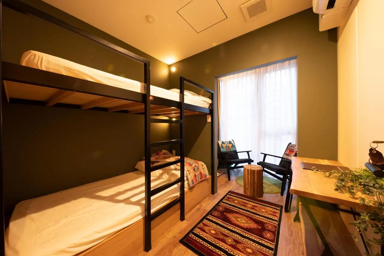 Glamping Tokyo Asakusa Hostel